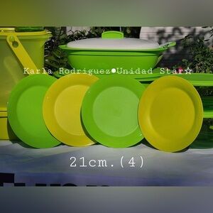 Tupperware Serving SetPlates,